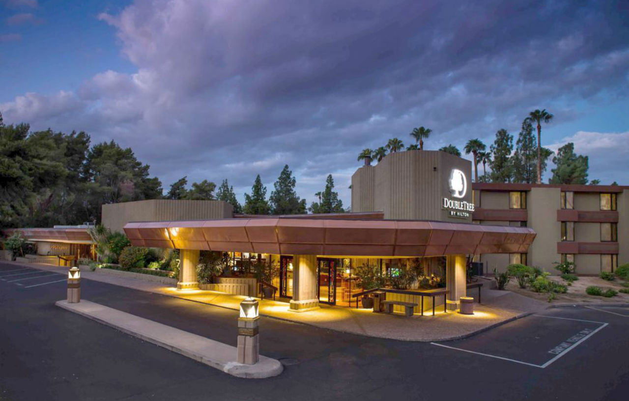 Doubletree By Hilton Phoenix- Tempe Exterior foto